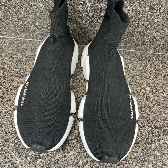 Balenciaga sock sneaker brand new with box - Picture 2 of 2